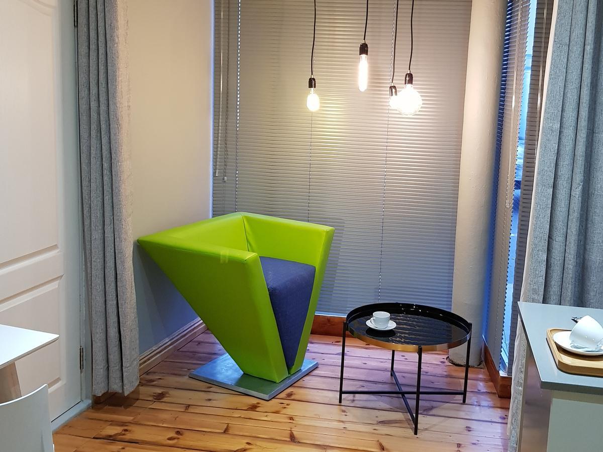 ステレンボッシュ ザ バイブ ゲスト スタジオズ Bed & Breakfast エクステリア 写真