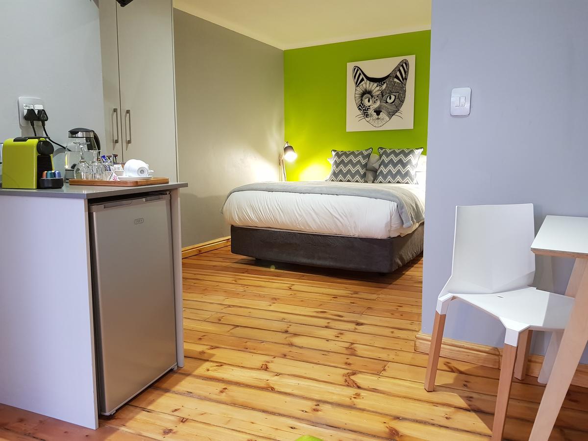 ステレンボッシュ ザ バイブ ゲスト スタジオズ Bed & Breakfast エクステリア 写真